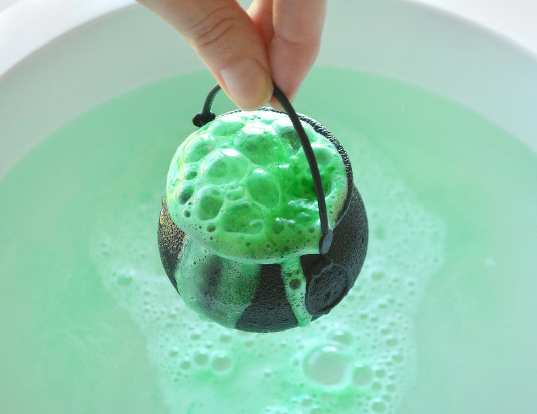 Cauldron Bath Bomb